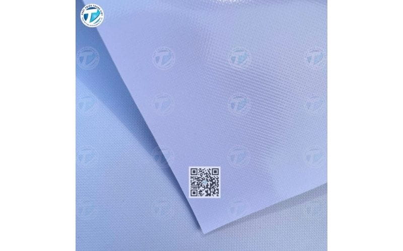 Mua bạt in quảng cáo cao cấp tại Phát Triển Trung Việt